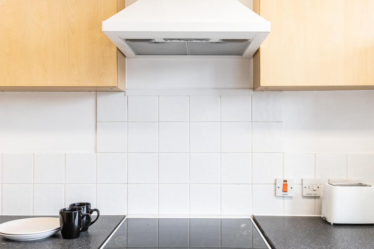 En Suite Rooms, Gillingham - Sk מראה חיצוני תמונה