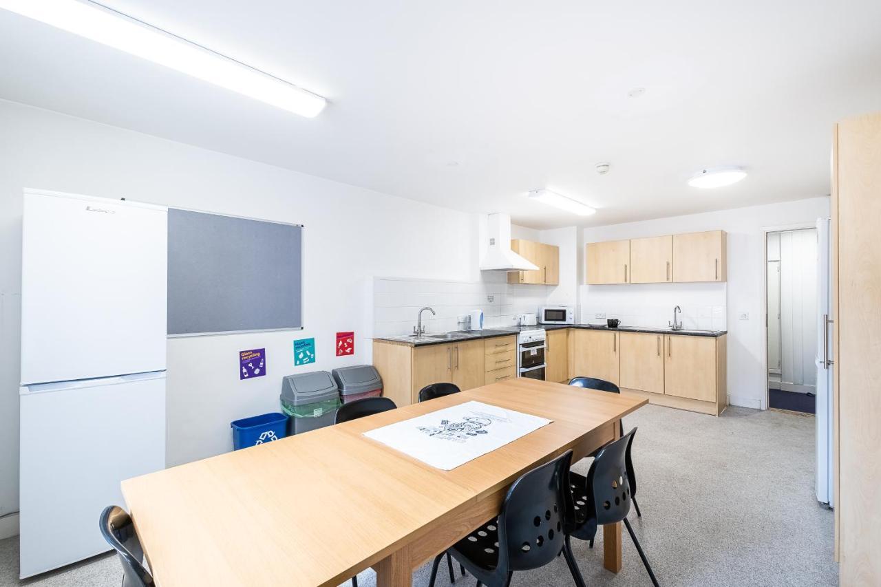 En Suite Rooms, Gillingham - Sk מראה חיצוני תמונה
